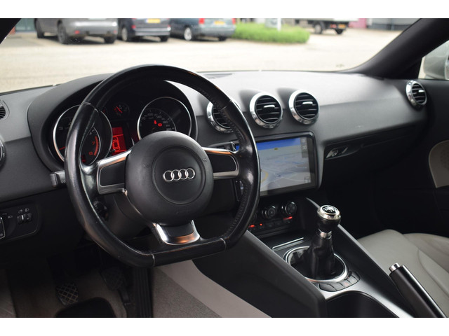 Audi TT (foto 2)